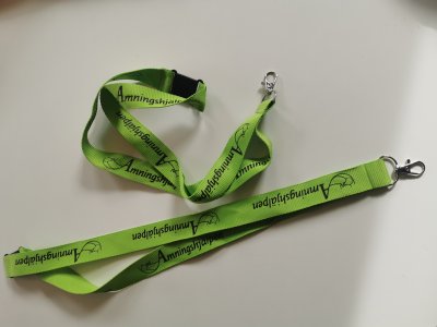 Logoband m säkerhetsspänne